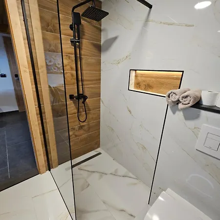 Apartment Luxury Villa Masic -Apartment Ali